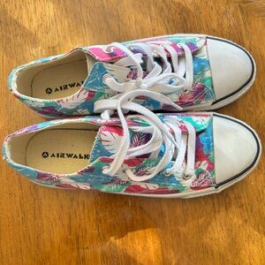 Airwalk Women's Tropical Canvas Sneakers - Multicolor